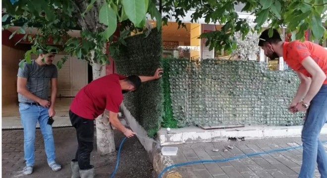  Yılanı çıkarmak için yapmadıkları kalmadı